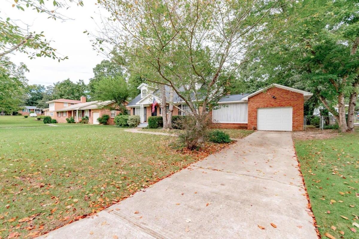 Comfy In Columbia Exterior foto